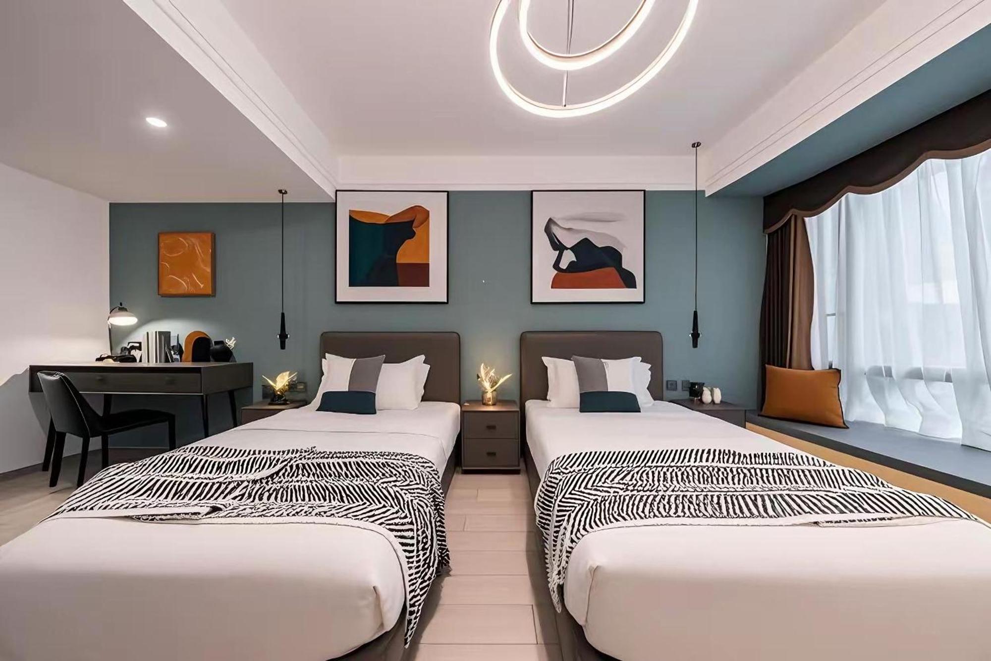 Yun Jin City View Hotel - Guangzhou Taikoo Hui Zhujiang New Town Tianhe Sports Center מראה חיצוני תמונה