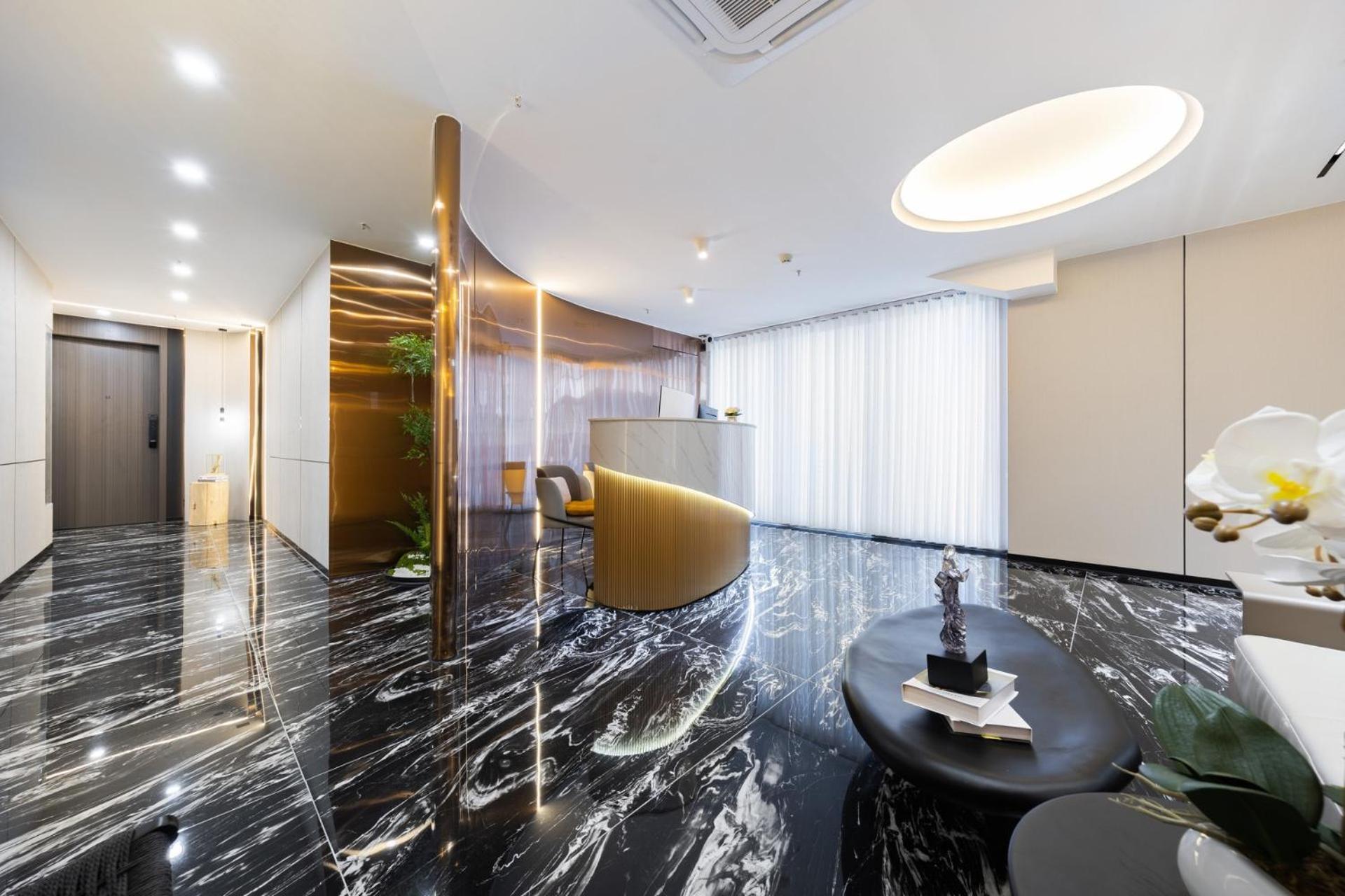 Yun Jin City View Hotel - Guangzhou Taikoo Hui Zhujiang New Town Tianhe Sports Center מראה חיצוני תמונה